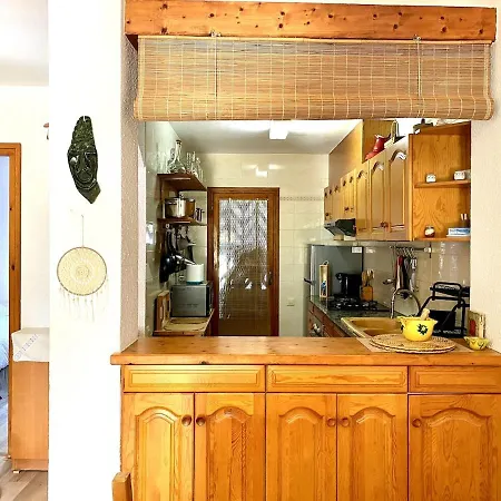Casita Con Jardin En Cap Roig