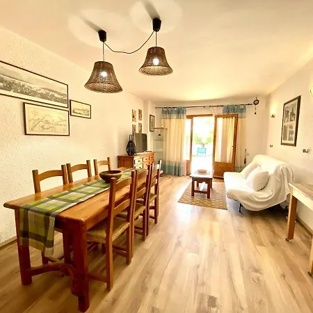 Casita Con Jardin En Cap Roig *